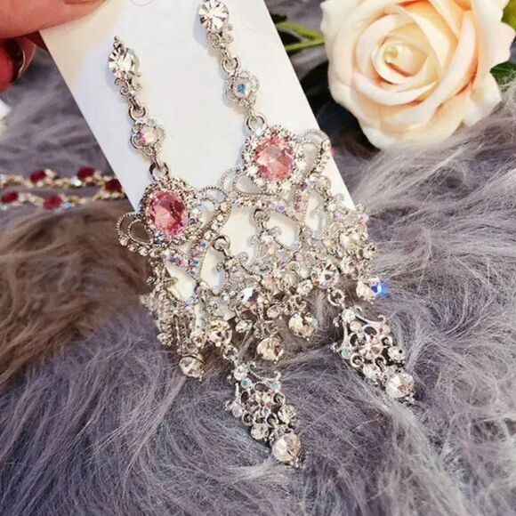 NWOT Y2K Crystal Chandelier Earrings - Picture 2 of 4